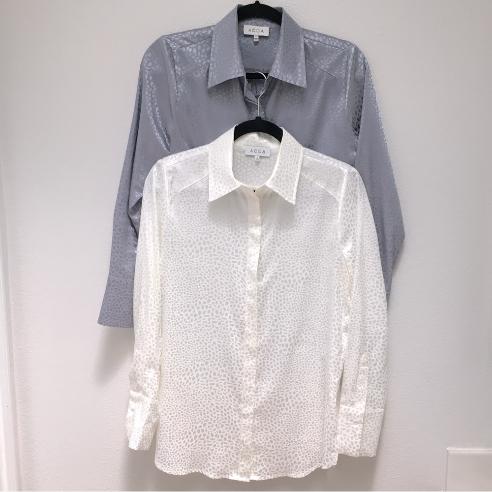 ACOA || White & Blue Blouse || Size Small